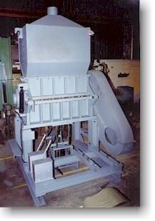 tyre granulator.jpg (15111 bytes)